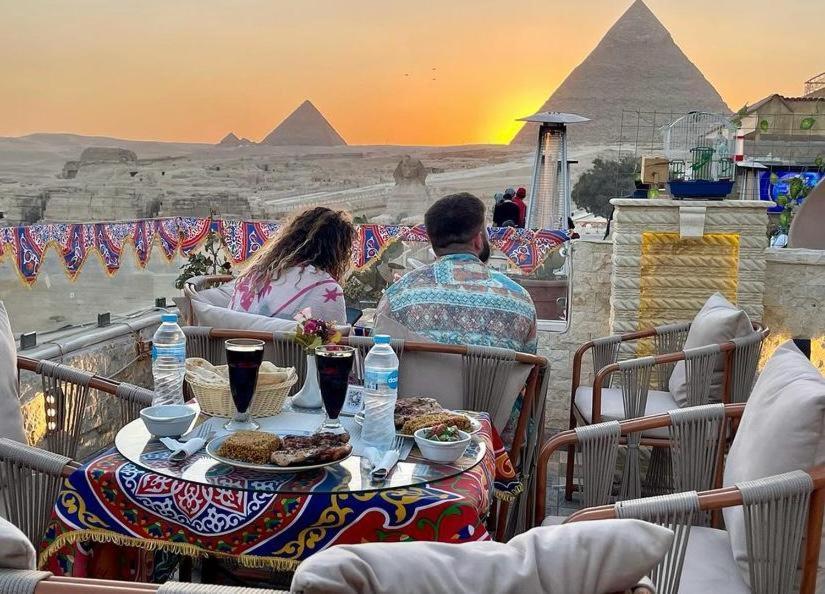 Queen Cleopatra Pyramids View Kafret el-Gabal Exteriér fotografie