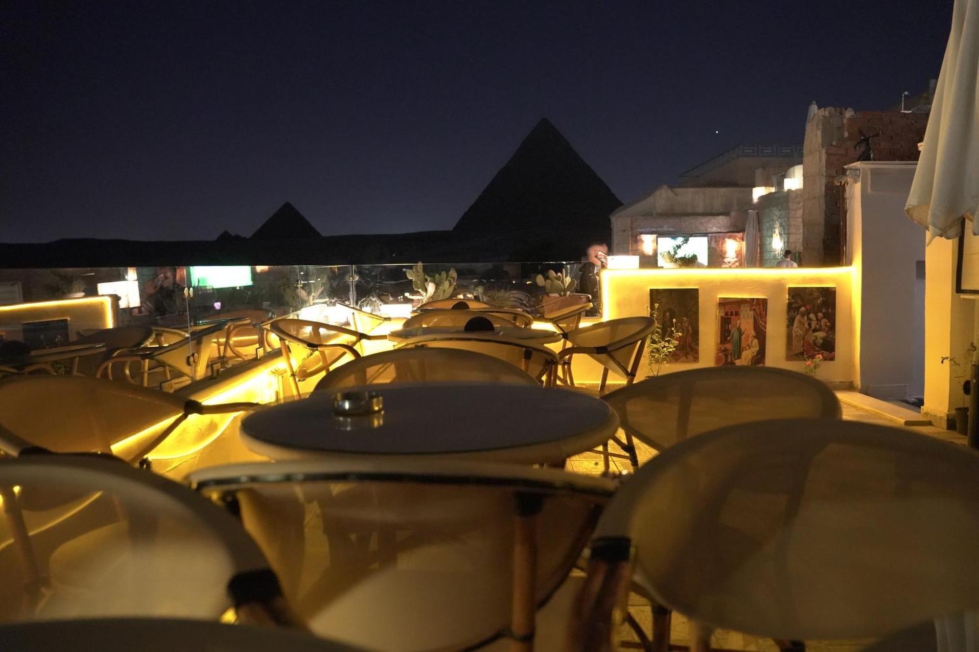 Queen Cleopatra Pyramids View Kafret el-Gabal Exteriér fotografie