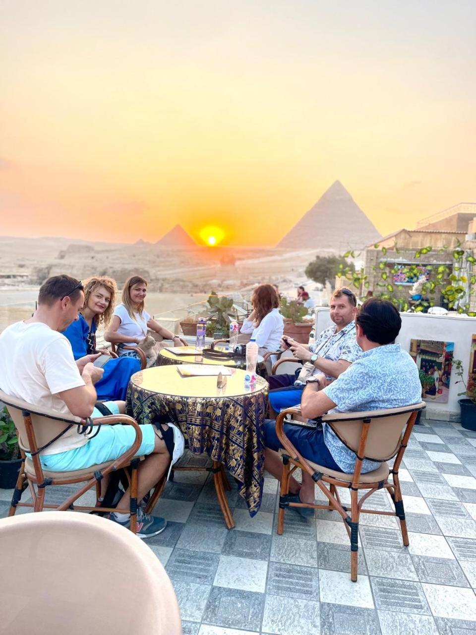 Queen Cleopatra Pyramids View Kafret el-Gabal Exteriér fotografie